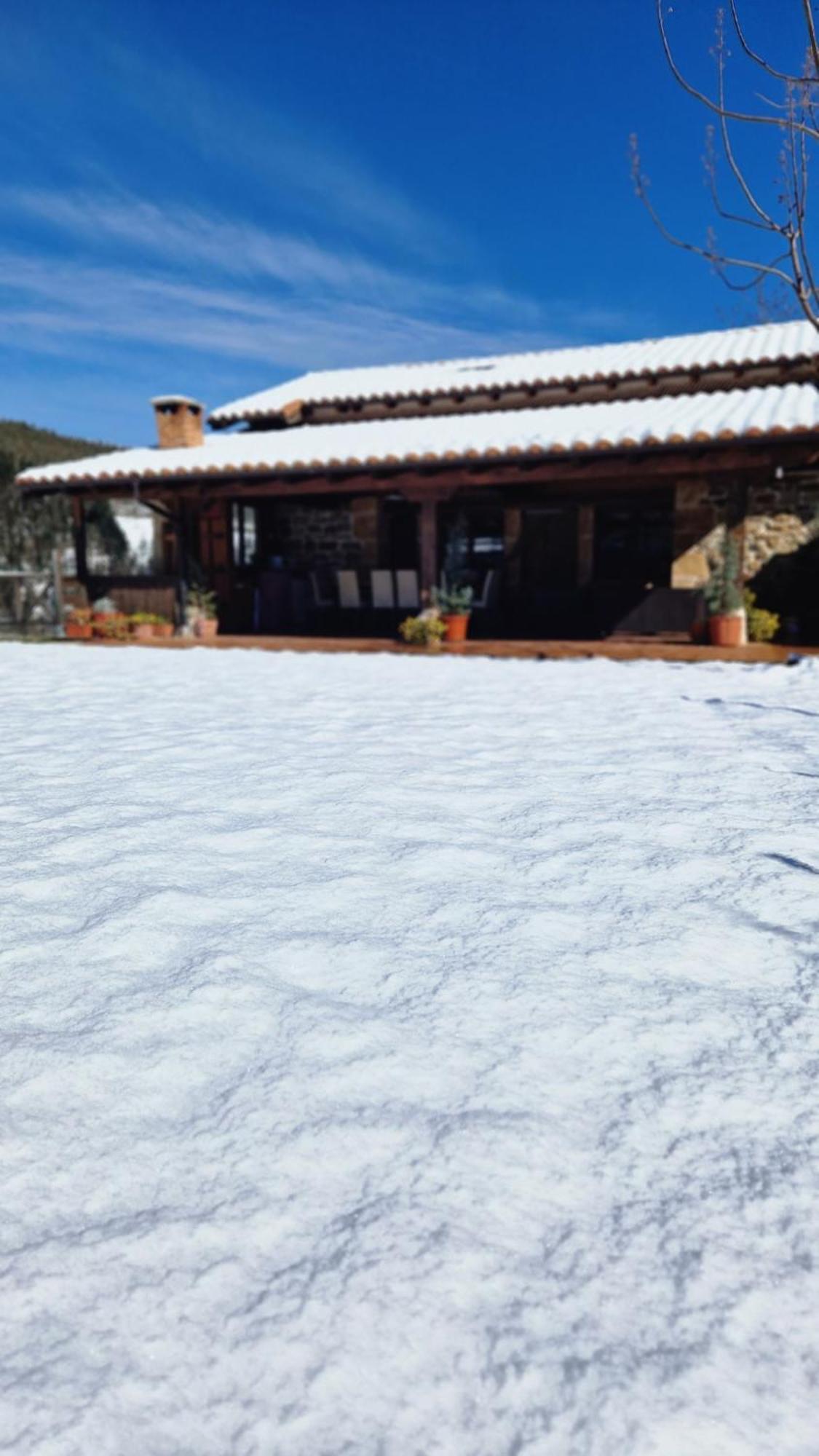 Casa De Pueblo Las Golondrinas De Luena San Miguel de Luena Bagian luar foto